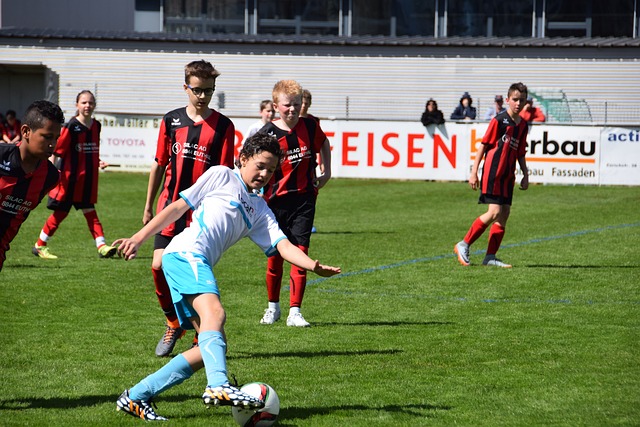 克拉克斯頓談交易流言稱專註比賽與訓練至關重要.